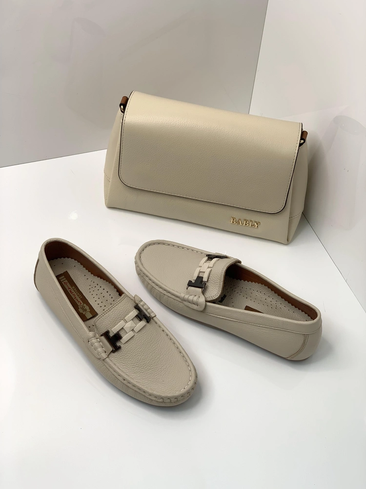 اف4  یراق فانتوف