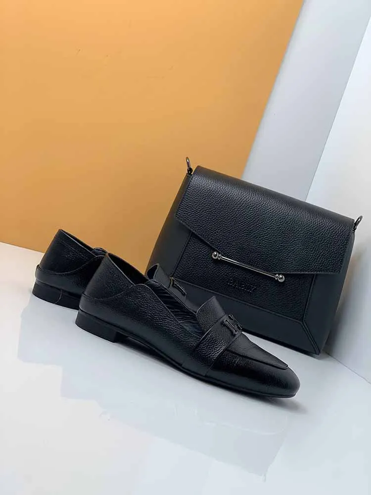 647 هرمس کالج