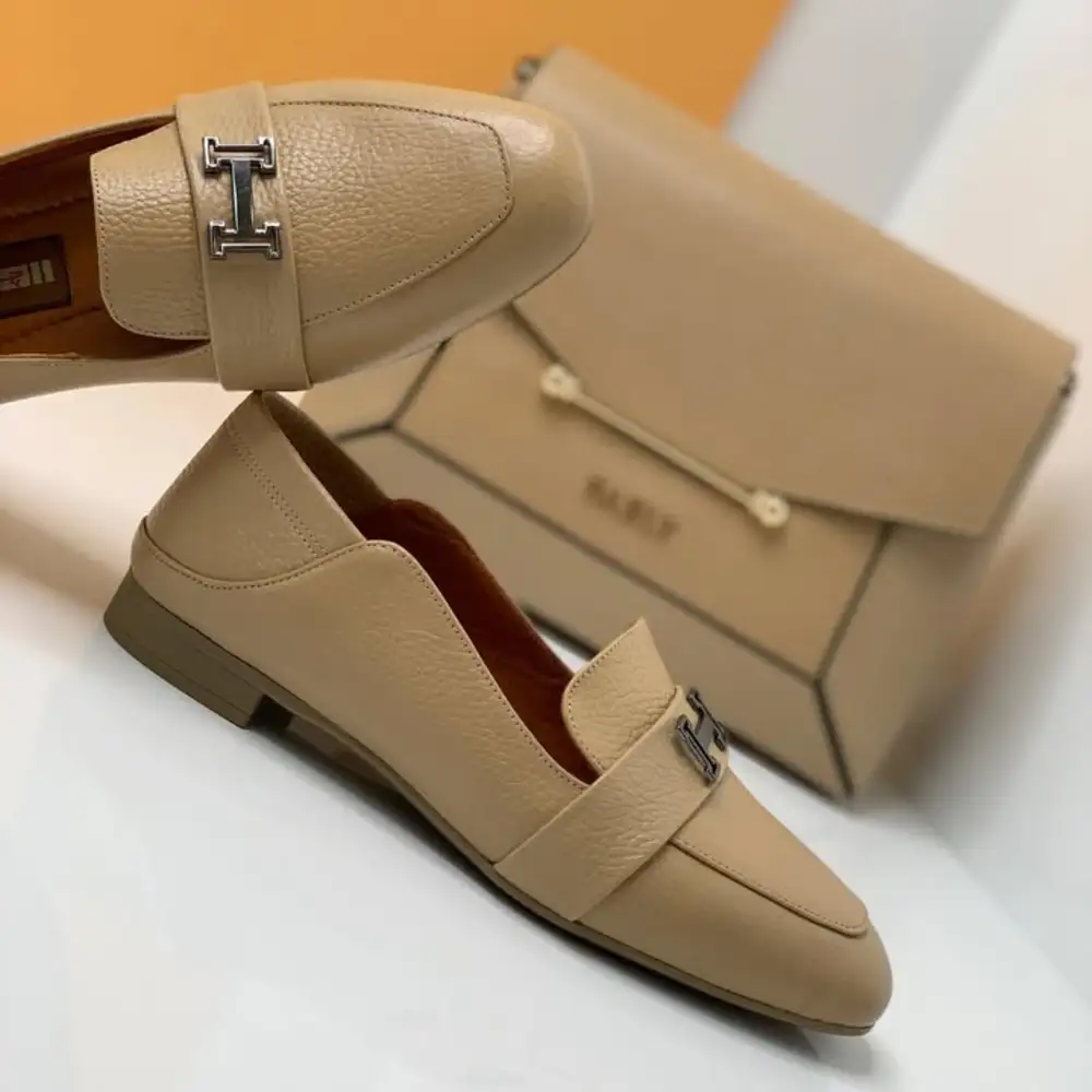 647 هرمس کالج