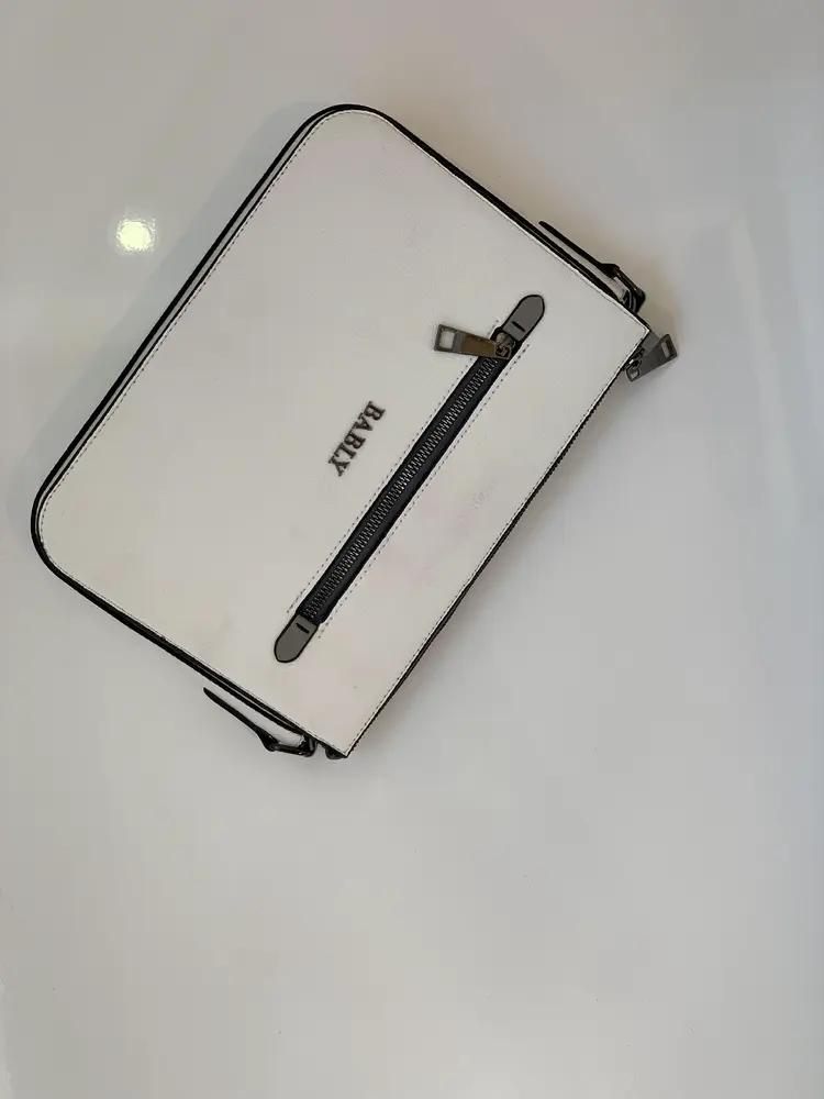 نازنین اسپرت